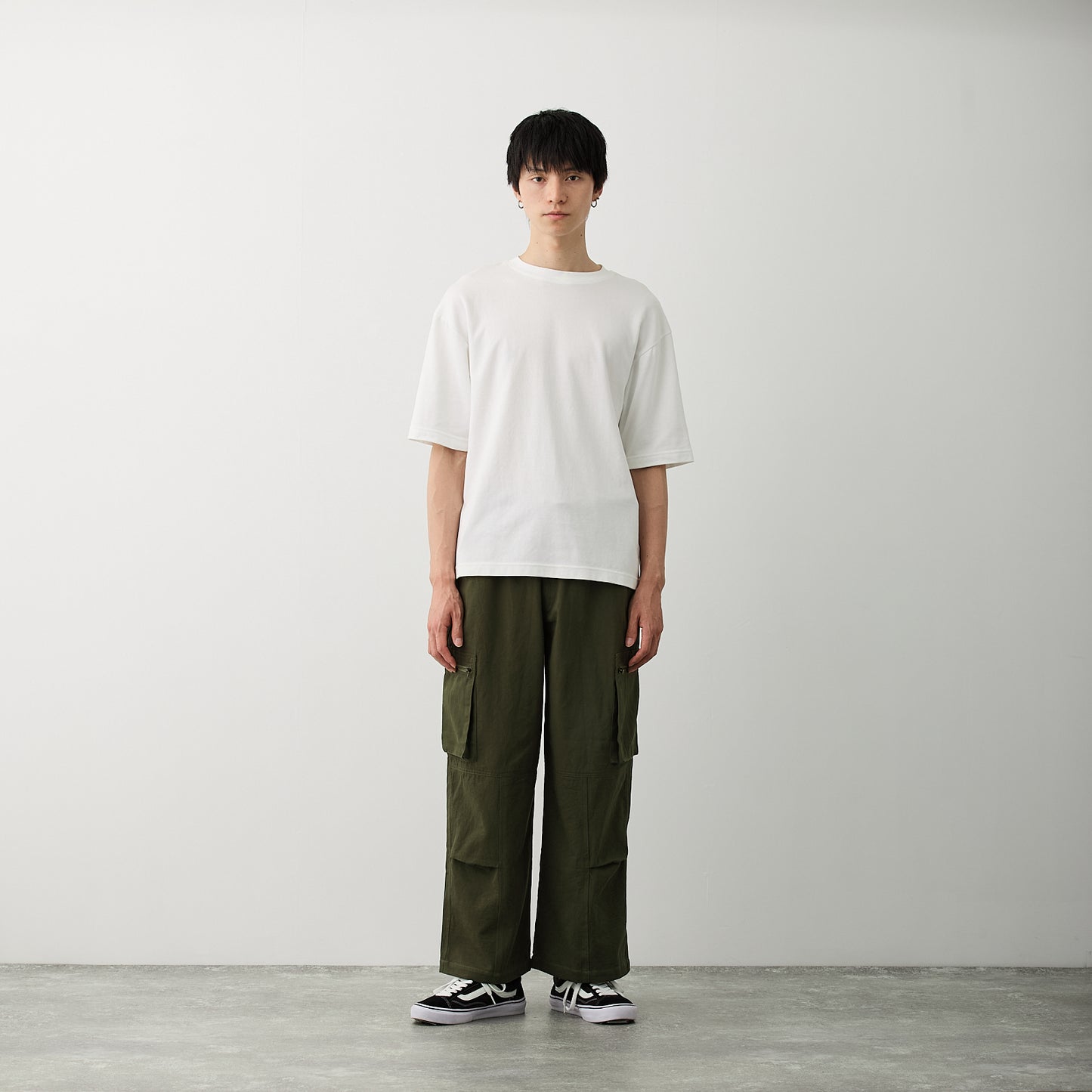 カーゴパンツ　ミリタリーモールスキン